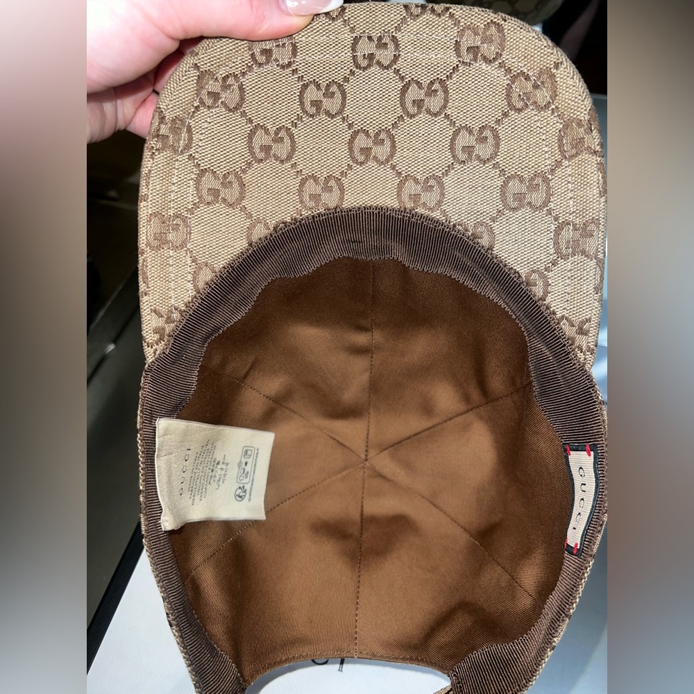 GUCCI GG Canvas Baseball Hat - Picture 7 of 8